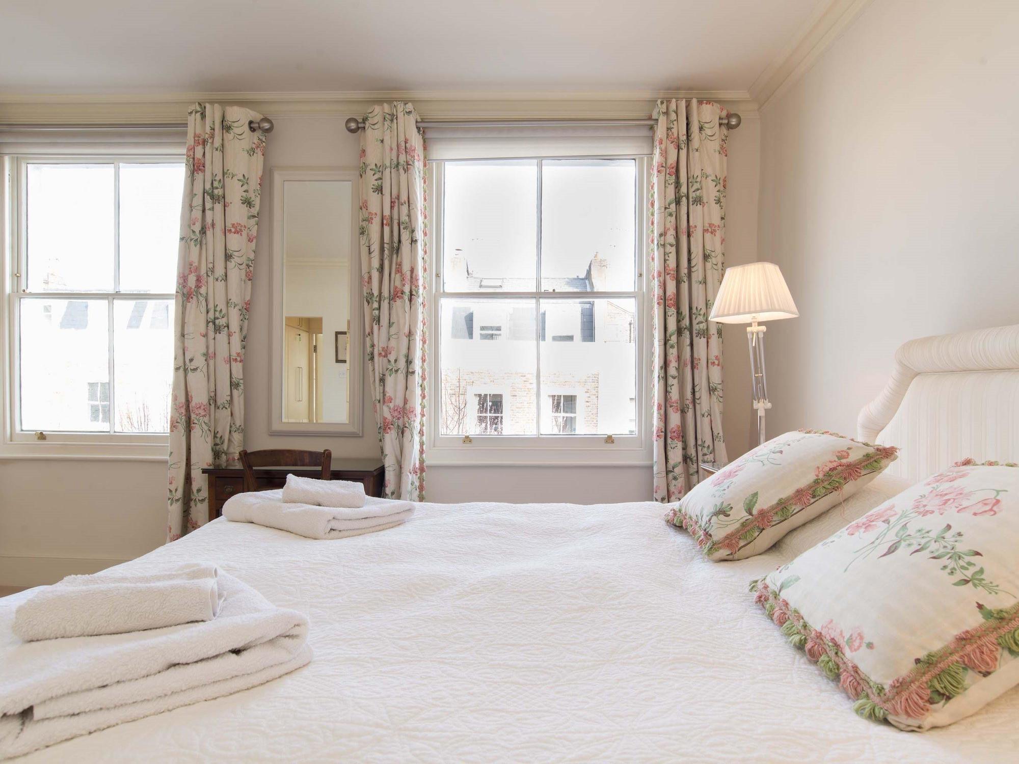 Hotel House Courtnell Street Notting Hill